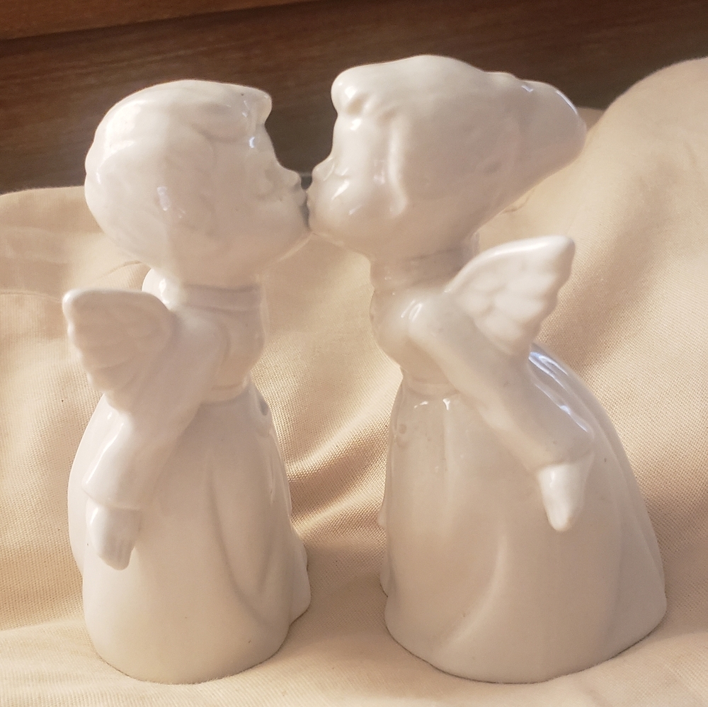 Kissing Angels